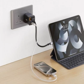 NEO Power Port 30W PD GaN Charger